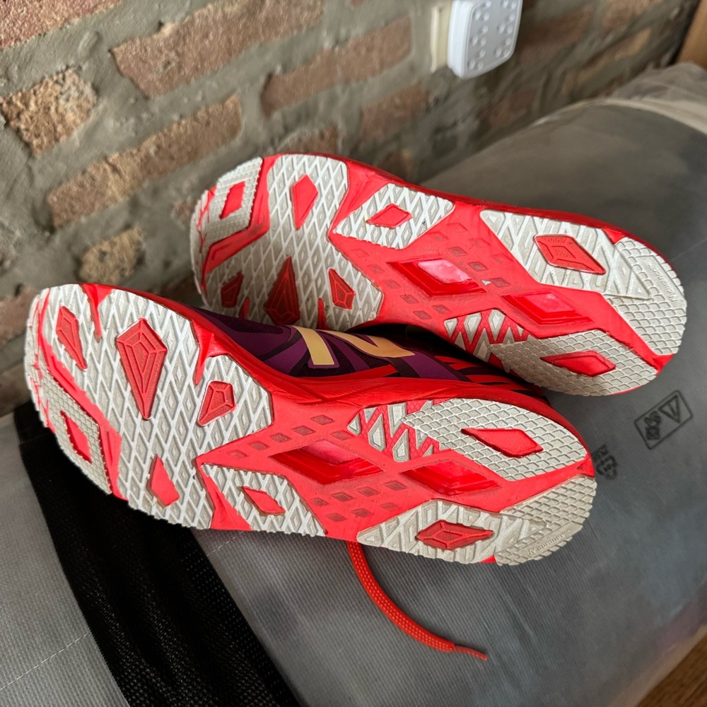 Womens New Balance Racing Shoe RC 1400 V3 Revlite Size 9US Purple Red Orange - Picture 7 of 9